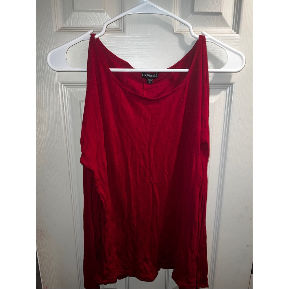 Cut out Shoulder Long Sleeve Too